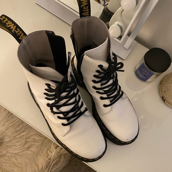 Dr. Martens Jadon Boots - Picture 4 of 7